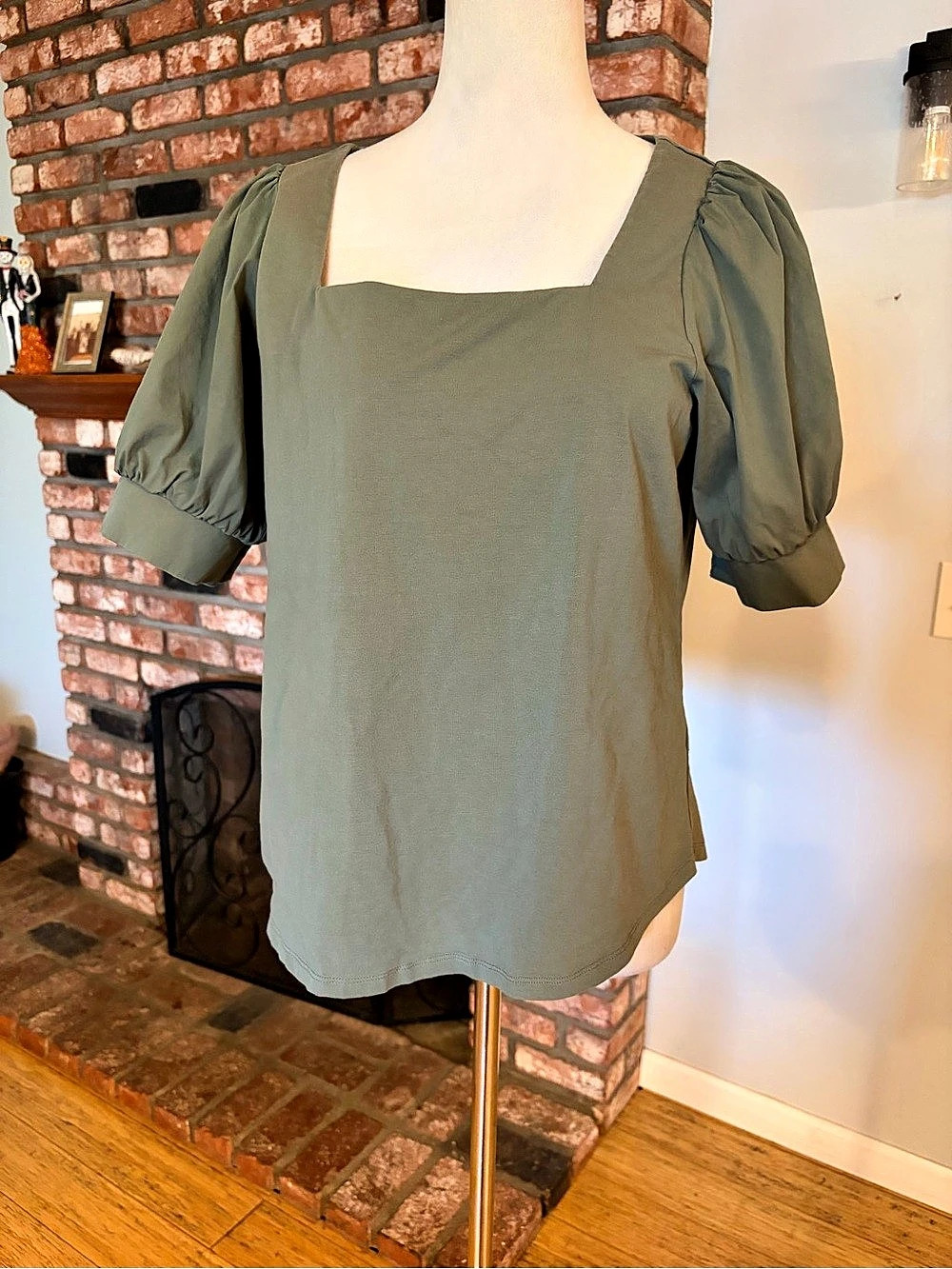 Bailey 44 Square Neck Puff Sleeve Blouse in Green